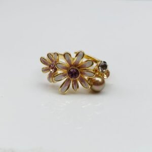 Blush Daisy pearl ring